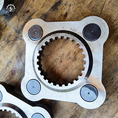 Escavatore liscio Swing Gearbox del motore dell'oscillazione del trasportatore SK200-1 primo dell'ingranaggio planetario